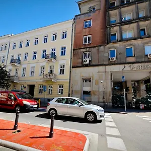 Wilcza - Center Проживание в семье